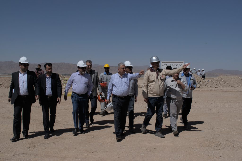 دکتر سعدمحمدی از پروژه احیا مستقیم فولاد اقلید بازدید کرد